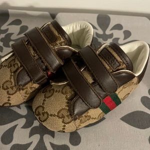 Brown baby Gucci shoes size 18